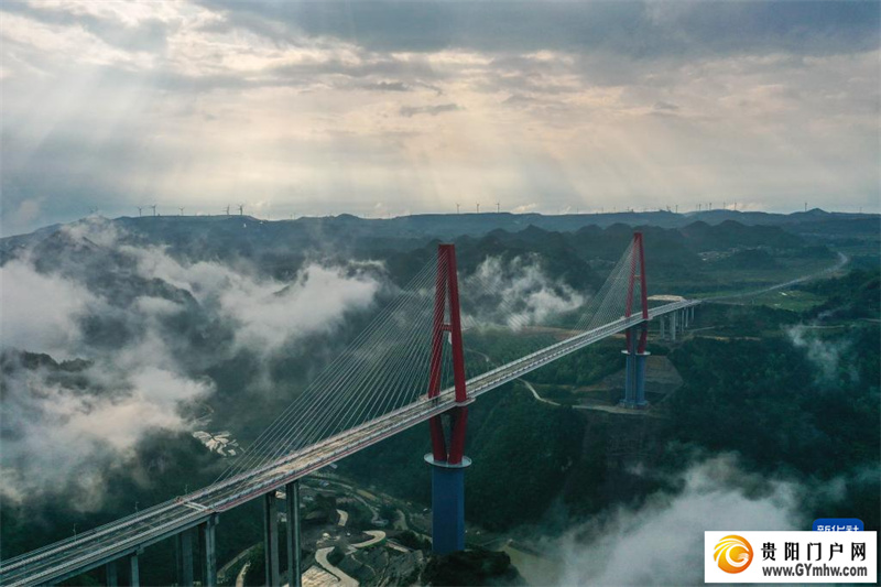 贵州龙里河大桥建成通车(图13)